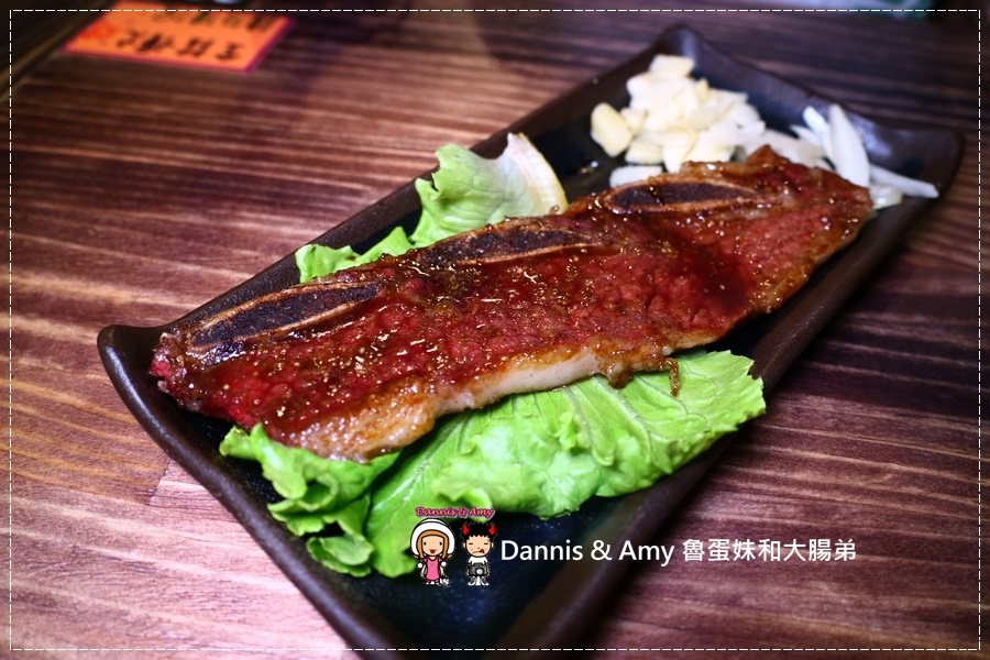 20170601《竹北開到凌晨的店》台灣壹碳烤-純木炭火串燒專門店！。現點現烤。朋友聚餐晚餐宵夜好選擇。非炸物純炭烤的串燒美食︱ （影片） (9).jpg