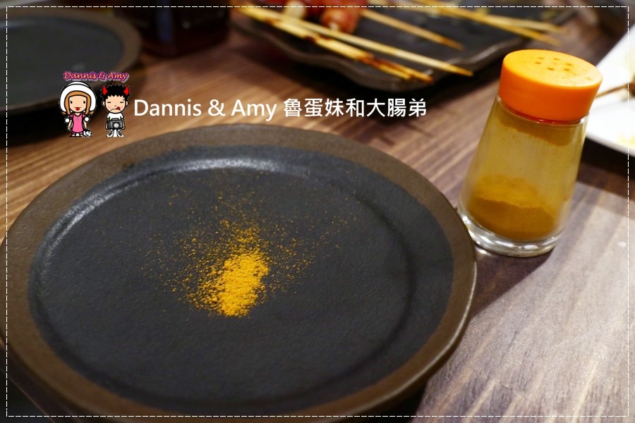 20170601《竹北開到凌晨的店》台灣壹碳烤-純木炭火串燒專門店！。現點現烤。朋友聚餐晚餐宵夜好選擇。非炸物純炭烤的串燒美食︱ （影片） (17).jpg