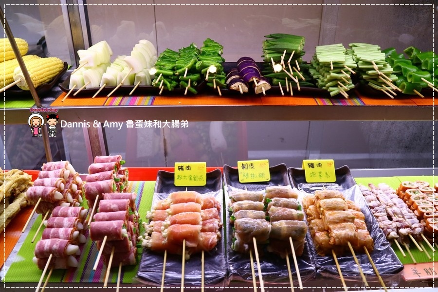 20170601《竹北開到凌晨的店》台灣壹碳烤-純木炭火串燒專門店！。現點現烤。朋友聚餐晚餐宵夜好選擇。非炸物純炭烤的串燒美食︱ （影片） (43).jpg