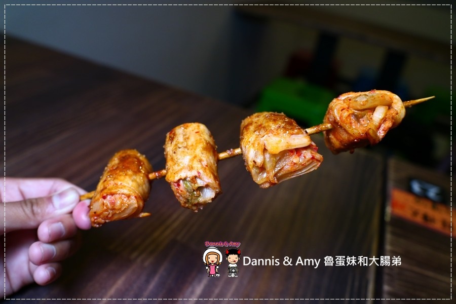 20170601《竹北開到凌晨的店》台灣壹碳烤-純木炭火串燒專門店！。現點現烤。朋友聚餐晚餐宵夜好選擇。非炸物純炭烤的串燒美食︱ （影片） (6).jpg