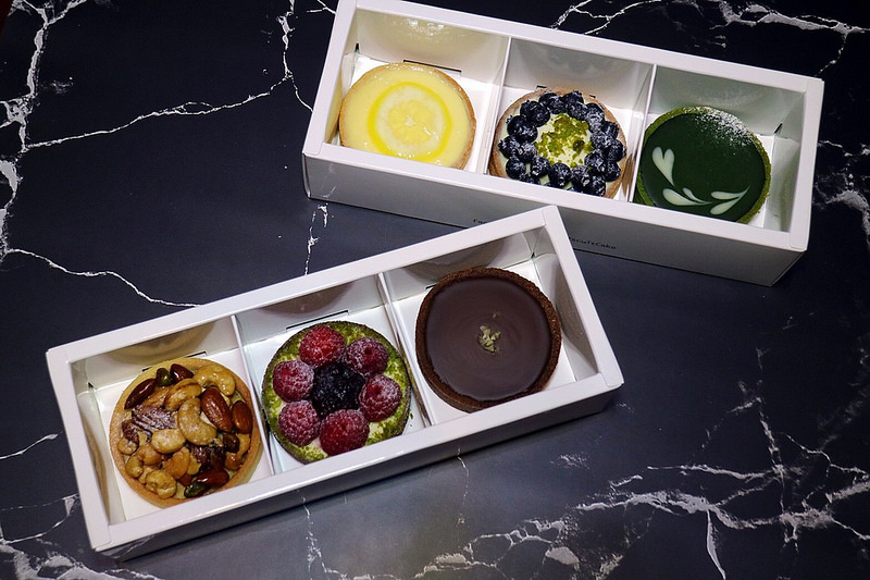 75E06304-A4F7-4F7F-990E-4728A79EC8E9