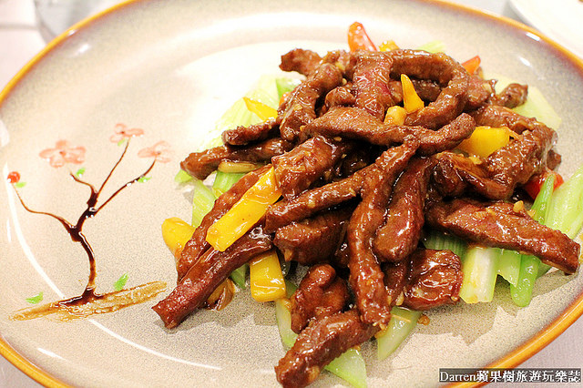 『新北新店』白金花園酒店烤鴨特餐★白金櫻桃烤鴨料理要預約才吃的到/捷運景安站美食餐廳鄰近新店區陽光運動公園