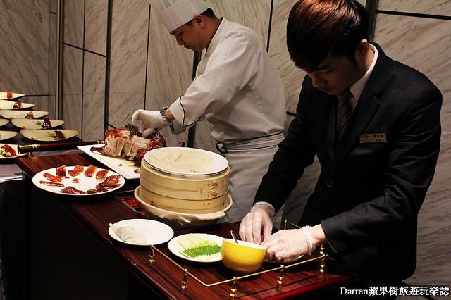 『新北新店』白金花園酒店烤鴨特餐★白金櫻桃烤鴨料理要預約才吃的到/捷運景安站美食餐廳鄰近新店區陽光運動公園