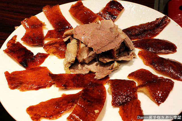 『新北新店』白金花園酒店烤鴨特餐★白金櫻桃烤鴨料理要預約才吃的到/捷運景安站美食餐廳鄰近新店區陽光運動公園