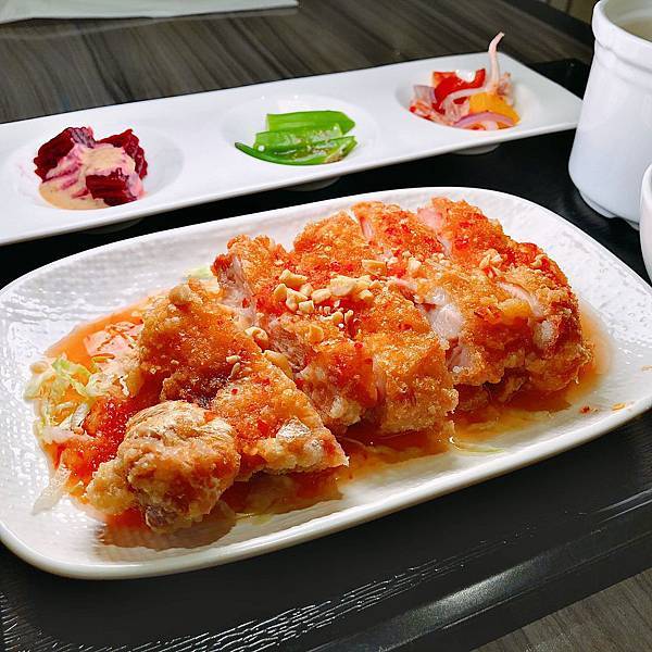 新北 新店區 白金花園酒店7.JPG