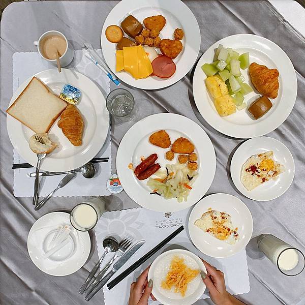 新北 新店區 白金花園酒店1.JPG