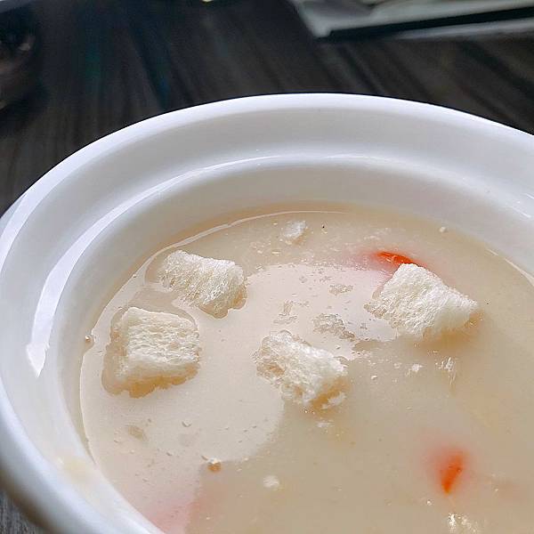 新北 新店區 白金花園酒店12.JPG