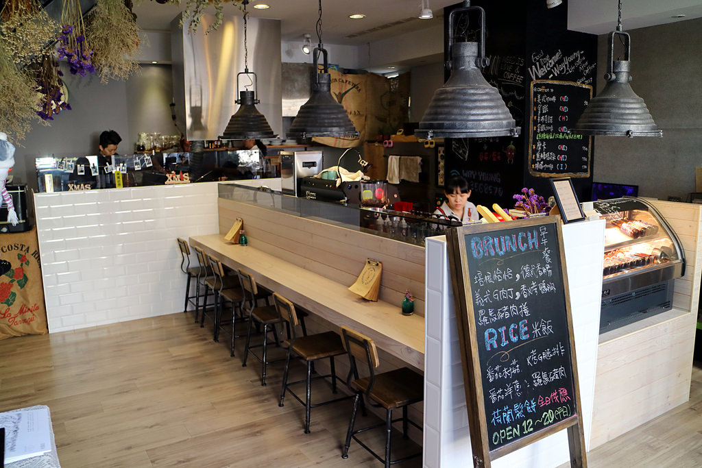 美食►桃園┃未秧咖啡┃藝文特區附近隱藏版桃園早午餐，彩色拉花、荷蘭鬆餅超吸睛！