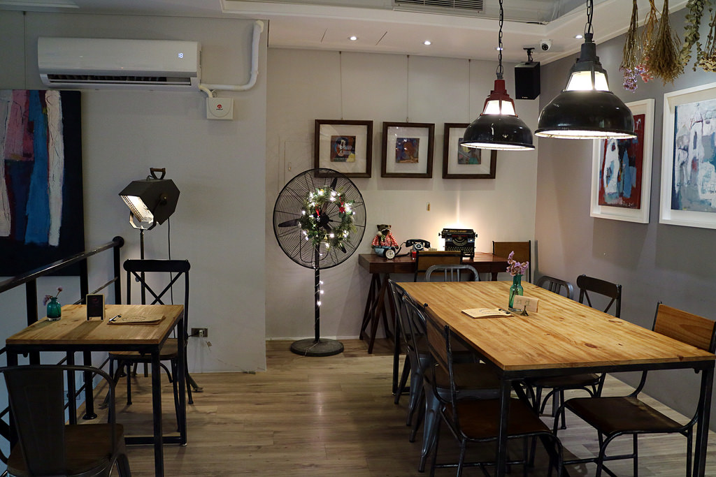 美食►桃園┃未秧咖啡┃藝文特區附近隱藏版桃園早午餐，彩色拉花、荷蘭鬆餅超吸睛！