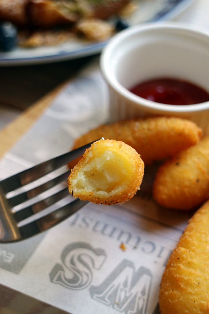 美食►桃園┃未秧咖啡┃藝文特區附近隱藏版桃園早午餐，彩色拉花、荷蘭鬆餅超吸睛！