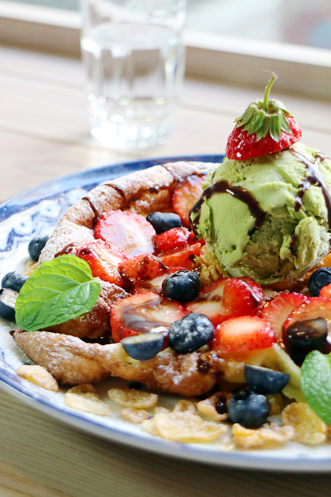 美食►桃園┃未秧咖啡┃藝文特區附近隱藏版桃園早午餐，彩色拉花、荷蘭鬆餅超吸睛！