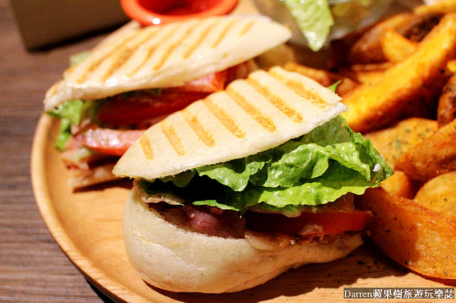 『桃園龜山咖啡廳』森林咖啡2號Bosque cafe(含詳細菜單)★林口人氣早午餐店來龜山開2號店/桃園龜山下午茶輕食咖啡