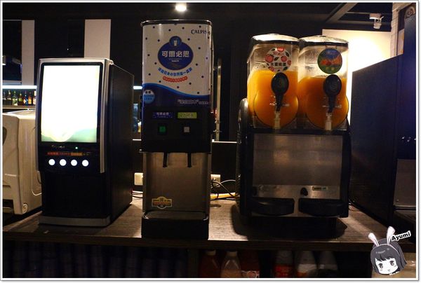 好客燒烤(新光三越三多店)：[食記]►高雄前鎮區◄好客燒烤生猛海鮮區吃到飽/帝王蟹腳/A5和牛/澎湖生蠔/嚴選泰國蝦/霸王蝦/澎湖明蝦，文末有贈送讀者回饋～