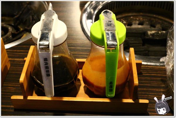 好客燒烤(新光三越三多店)：[食記]►高雄前鎮區◄好客燒烤生猛海鮮區吃到飽/帝王蟹腳/A5和牛/澎湖生蠔/嚴選泰國蝦/霸王蝦/澎湖明蝦，文末有贈送讀者回饋～