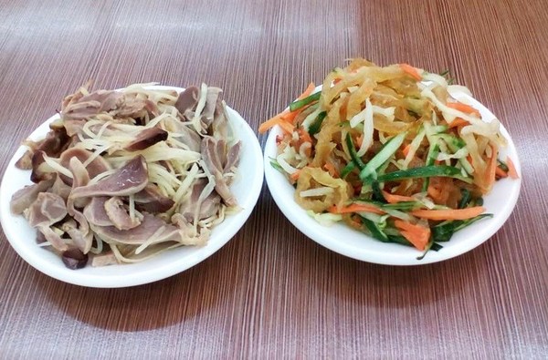 五花馬水餃館(淡水中山北店)：品嚐五色開運水餃--五花馬水餃館(淡水中山門市)体驗心得