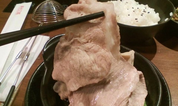 和田精緻涮涮鍋(新光三越台北站前店):位於百貨公司的一隅--和田精緻涮涮鍋(新光站前店)体驗心得 和田精緻涮涮鍋(新光三越台北站前店):位於百貨公司的一隅--和田精緻涮涮鍋(新光站前店)体驗心得