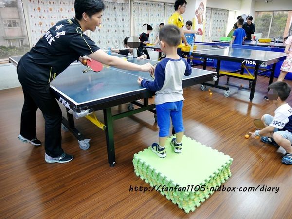 【台北兒童桌球教室推薦】捷運信義安和站 乒乓島樂園 兒童桌球教學教室  (18).JPG