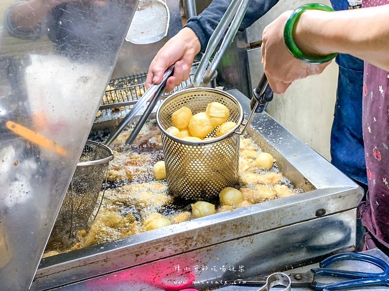 三重宵夜,三重小吃,三重美食,力行香雞排,台北小吃︱台北熱炒 @陳小可的吃喝玩樂