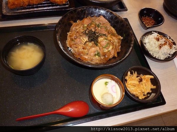 斑鳩的窩：沒有斑鳩,只有美味的定食--斑鳩的窩(林口店)体驗心得