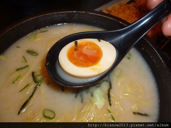 斑鳩的窩：沒有斑鳩,只有美味的定食--斑鳩的窩(林口店)体驗心得