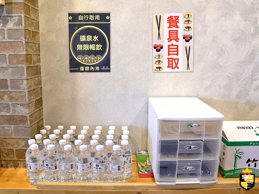 台南日本料理／外帶星鰻丼第二碗半價／任一丼飯搭配星鰻丼兩碗折50元／嚴選新鮮食材現點現做／料多實在CP值高／巷弄隱藏版美食