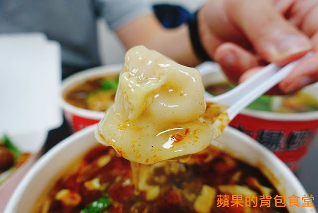 [食記] 新竹香山 - 張記麻辣大腸麵線 平價小吃高CP值 蚵仔超肥美 麵線不軟爛香氣撲鼻 新竹美食 傳統小吃