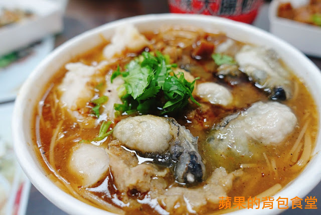 [食記] 新竹香山 - 張記麻辣大腸麵線 平價小吃高CP值 蚵仔超肥美 麵線不軟爛香氣撲鼻 新竹美食 傳統小吃