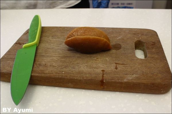 林太太手工石烤披薩：[食記]蘆洲好吃又養生的林太太手工石烤披薩&美式、韓式炸雞，特別推薦手工泡泡冰！！！