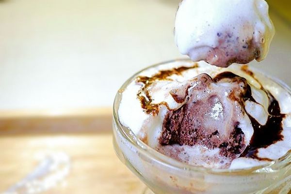 茉莉公主蛋包飯:|食.彰化|茉莉公主蛋包飯 多層次的公主禮服造型.讓人看了都捨不得開動!決明子沙坑 / 旋轉木馬餐廳