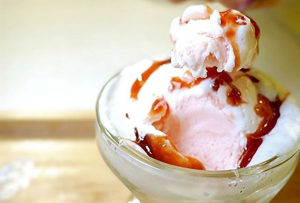 茉莉公主蛋包飯:|食.彰化|茉莉公主蛋包飯 多層次的公主禮服造型.讓人看了都捨不得開動!決明子沙坑 / 旋轉木馬餐廳