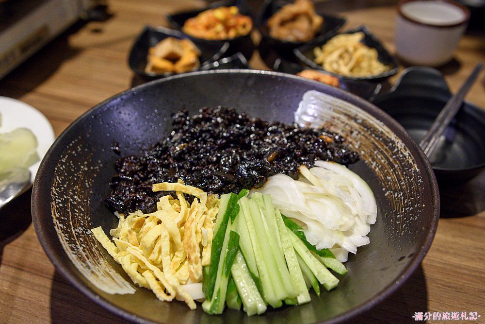 新竹市美食》喜樂韓式料理 家庭風韓味美食 銅盤燒肉味美大份量 多人聚餐的好去處 - 滿分的旅遊札記