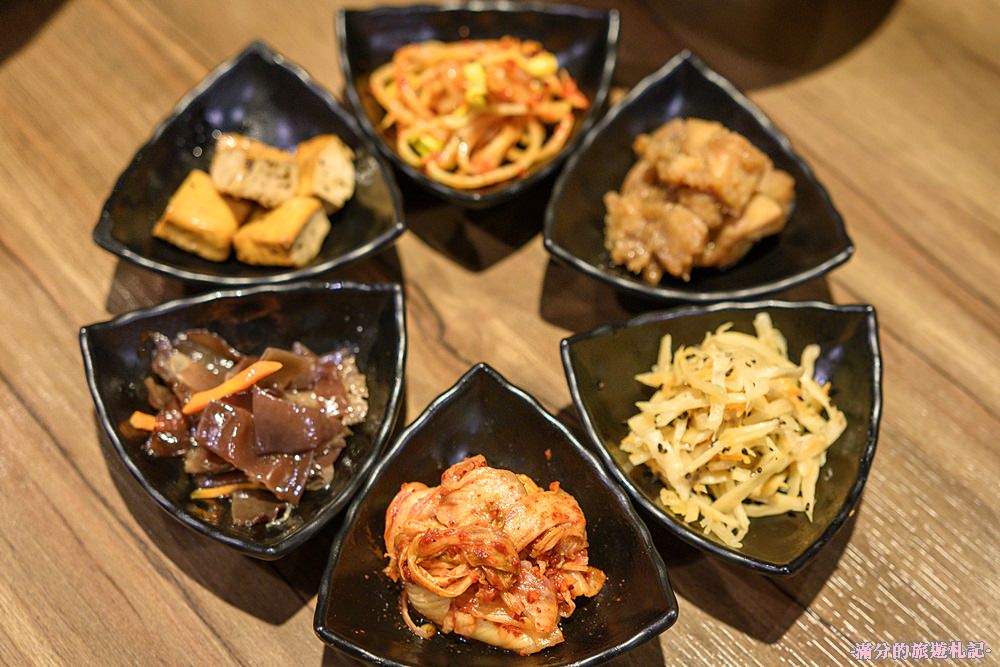 新竹市美食》喜樂韓式料理 家庭風韓味美食 銅盤燒肉味美大份量 多人聚餐的好去處 - 滿分的旅遊札記