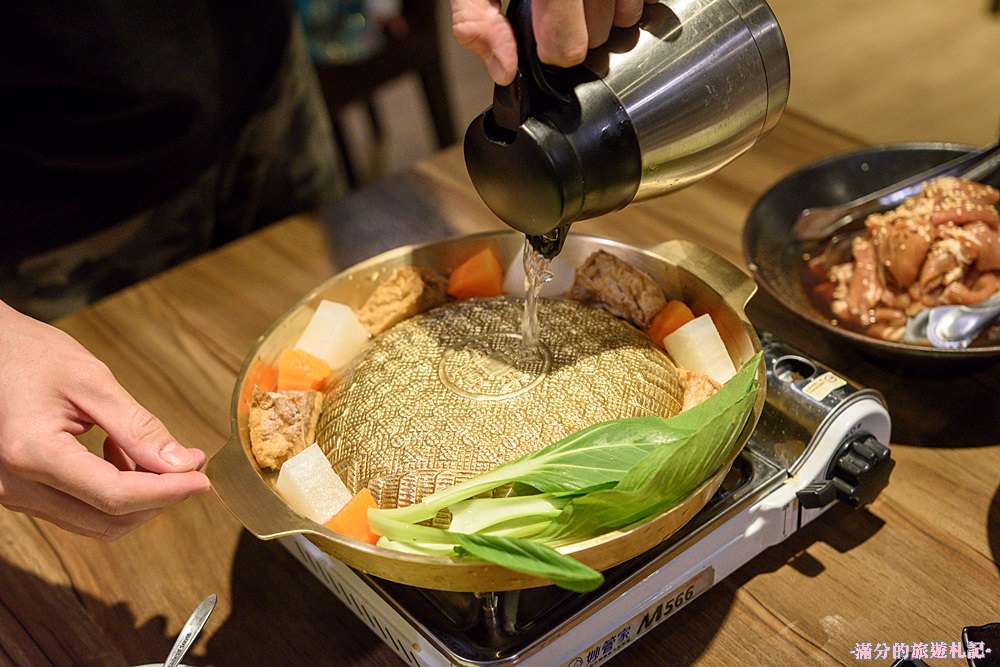 新竹市美食》喜樂韓式料理 家庭風韓味美食 銅盤燒肉味美大份量 多人聚餐的好去處 - 滿分的旅遊札記