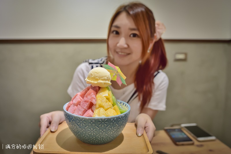 宜蘭羅東美食》小島日和 日式手作水果剉冰&蛋糕甜點 女孩們都無法招架的繽紛花牆 - 滿分的旅遊札記