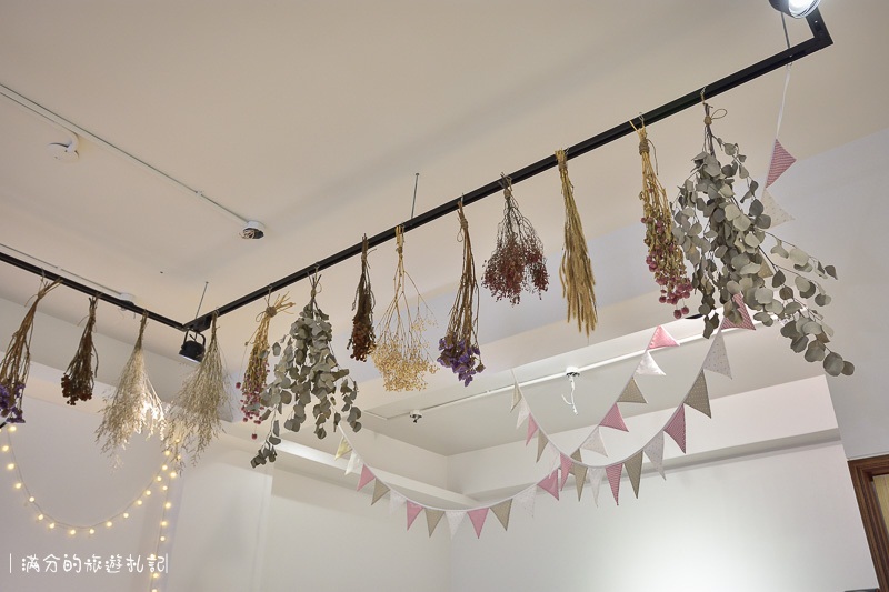 宜蘭羅東美食》小島日和 日式手作水果剉冰&蛋糕甜點 女孩們都無法招架的繽紛花牆 - 滿分的旅遊札記