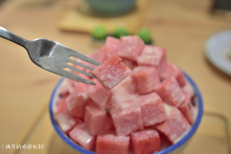 宜蘭羅東美食》小島日和 日式手作水果剉冰&蛋糕甜點 女孩們都無法招架的繽紛花牆 - 滿分的旅遊札記