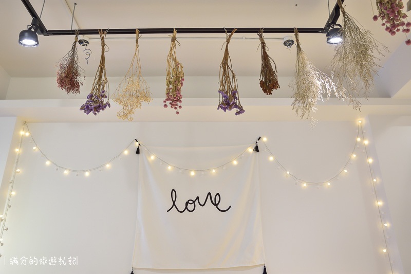 宜蘭羅東美食》小島日和 日式手作水果剉冰&蛋糕甜點 女孩們都無法招架的繽紛花牆 - 滿分的旅遊札記