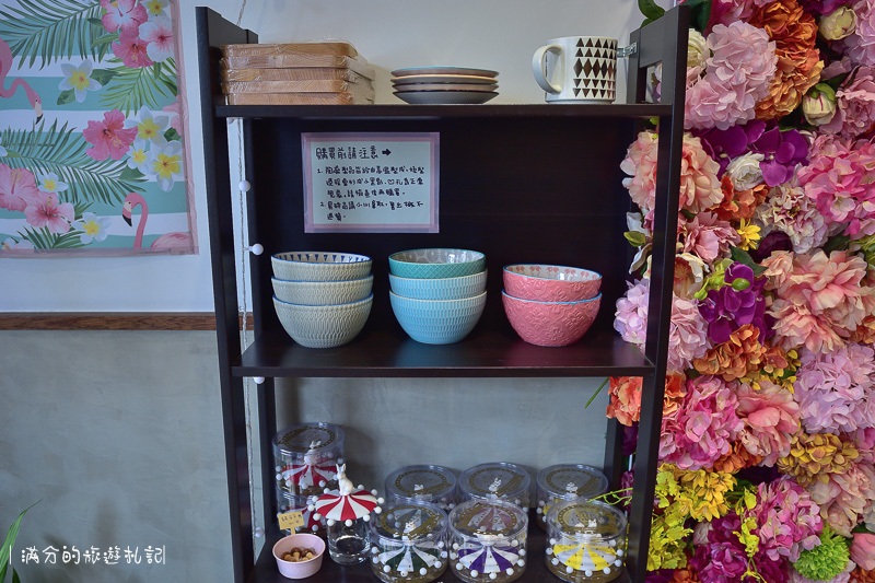 宜蘭羅東美食》小島日和 日式手作水果剉冰&蛋糕甜點 女孩們都無法招架的繽紛花牆 - 滿分的旅遊札記