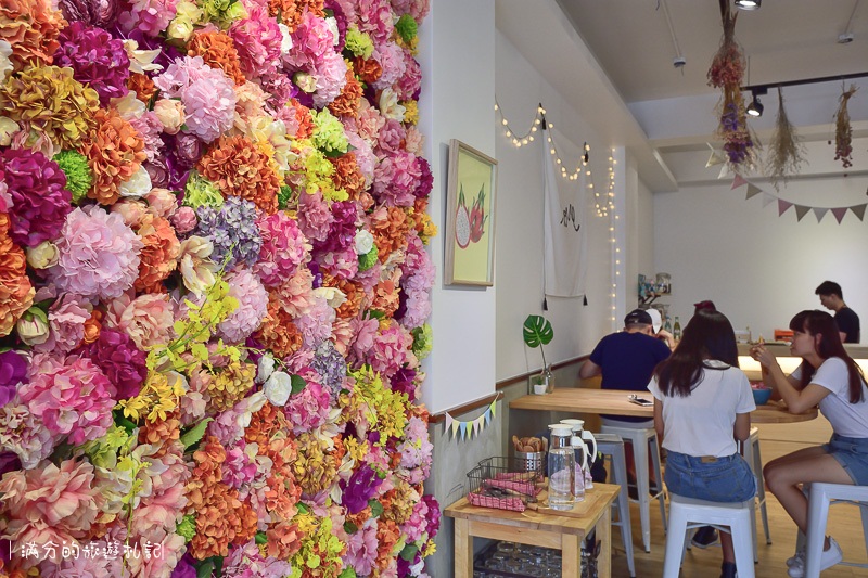 宜蘭羅東美食》小島日和 日式手作水果剉冰&蛋糕甜點 女孩們都無法招架的繽紛花牆 - 滿分的旅遊札記