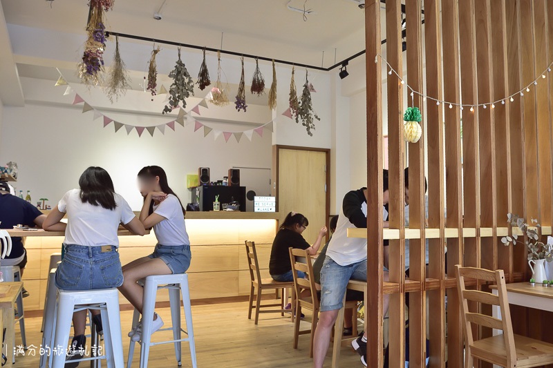 宜蘭羅東美食》小島日和 日式手作水果剉冰&蛋糕甜點 女孩們都無法招架的繽紛花牆 - 滿分的旅遊札記