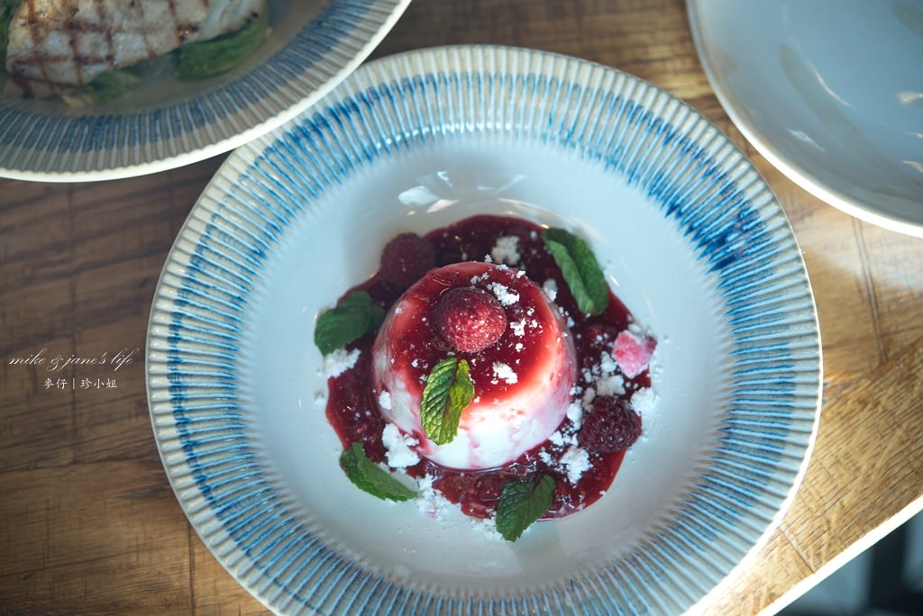 餐酒食記｜『Jamies Italian Taiwan』推出全新商業午餐｜義大利主廚傑米奧立佛台灣首間分店在新光三越A11｜信義區餐酒館推薦 - 麥仔の生活日記