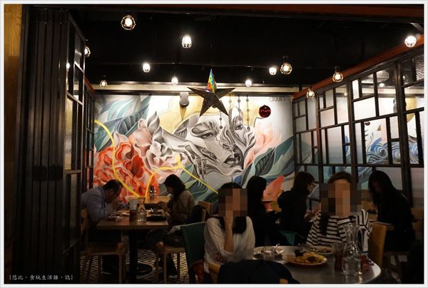 Jamie's -壁畫-3.JPG