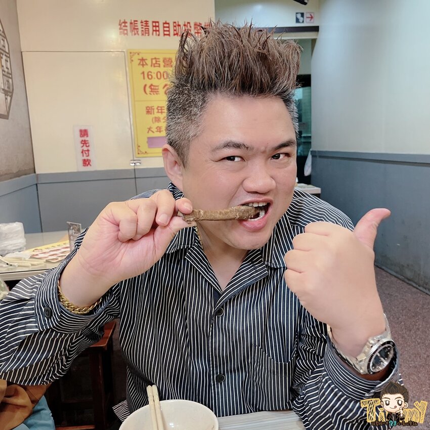 竹北藥燉排骨日賣300碗！20多種藥材熬煮美味藥燉排骨。神的雞湯平日中午也可以吃得到了！