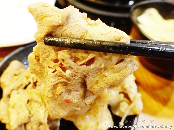 濟鴻火鍋:【捷運美食】濟鴻火鍋 漁港直送生猛海鮮 蝦兵蟹將活跳跳上桌 甜潤海鮮X極鮮肉品讓您大呼過癮!! 濟鴻火鍋:【捷運美食】濟鴻火鍋 漁港直送生猛海鮮 蝦兵蟹將活跳跳上桌 甜潤海鮮X極鮮肉品讓您大呼過癮!!