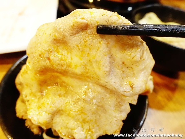 濟鴻火鍋:【捷運美食】濟鴻火鍋 漁港直送生猛海鮮 蝦兵蟹將活跳跳上桌 甜潤海鮮X極鮮肉品讓您大呼過癮!! 濟鴻火鍋:【捷運美食】濟鴻火鍋 漁港直送生猛海鮮 蝦兵蟹將活跳跳上桌 甜潤海鮮X極鮮肉品讓您大呼過癮!!