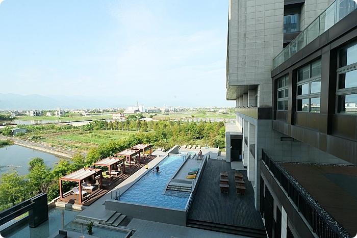 宜蘭住宿⎮綠舞國際觀光飯店。日式風情庭園，日本浴衣體驗X戶外探索樂園，還有小朋友最愛的騎士堡遊戲間！ @捲捲頭 Wonderful 品味。生活