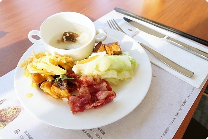 宜蘭住宿⎮綠舞國際觀光飯店。日式風情庭園，日本浴衣體驗X戶外探索樂園，還有小朋友最愛的騎士堡遊戲間！ @捲捲頭 Wonderful 品味。生活