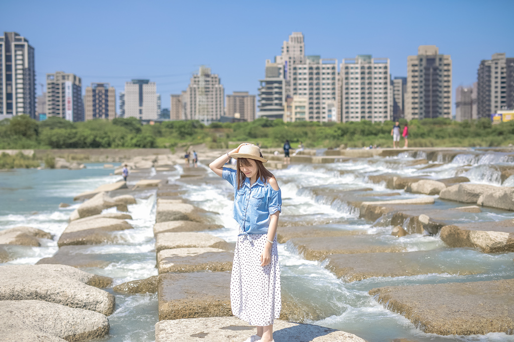 新竹頭前溪豆腐岩5.jpg 新竹頭前溪豆腐岩5.jpg