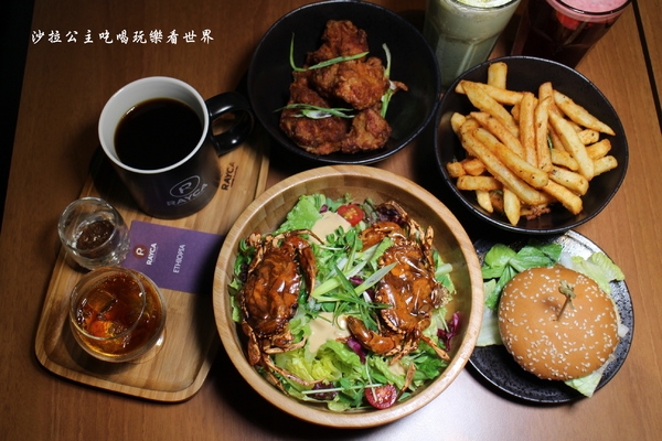 RAYCA Coffee:中山區咖啡/不限時/有插座/提供百人包場場地『RAYCA Coffee & Platform』捷運民權西路站