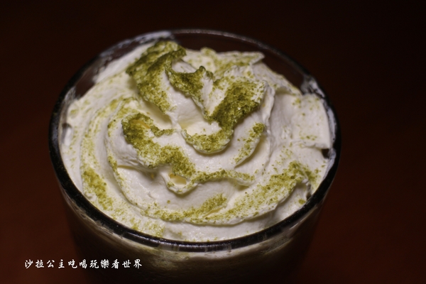 RAYCA Coffee:中山區咖啡/不限時/有插座/提供百人包場場地『RAYCA Coffee & Platform』捷運民權西路站